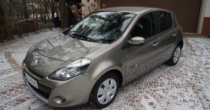 Renault Clio cena 16900 przebieg: 168000, rok produkcji 2009 z Lubań małe 277